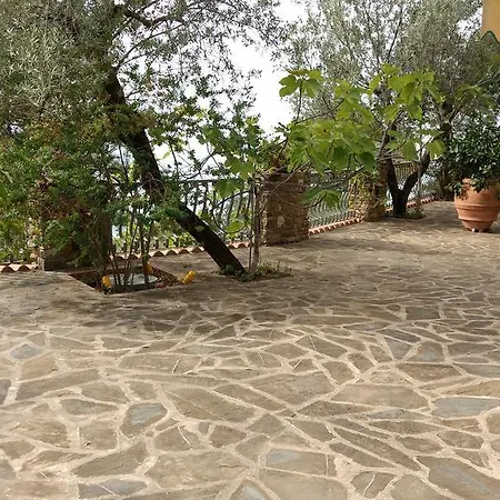 Bella Vista *